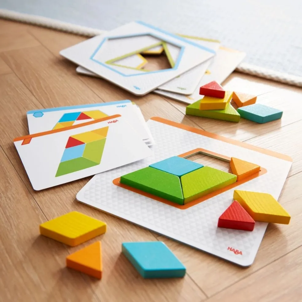 Colorful Shapes Arranging Game