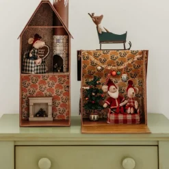 Gingerbread Mouse House