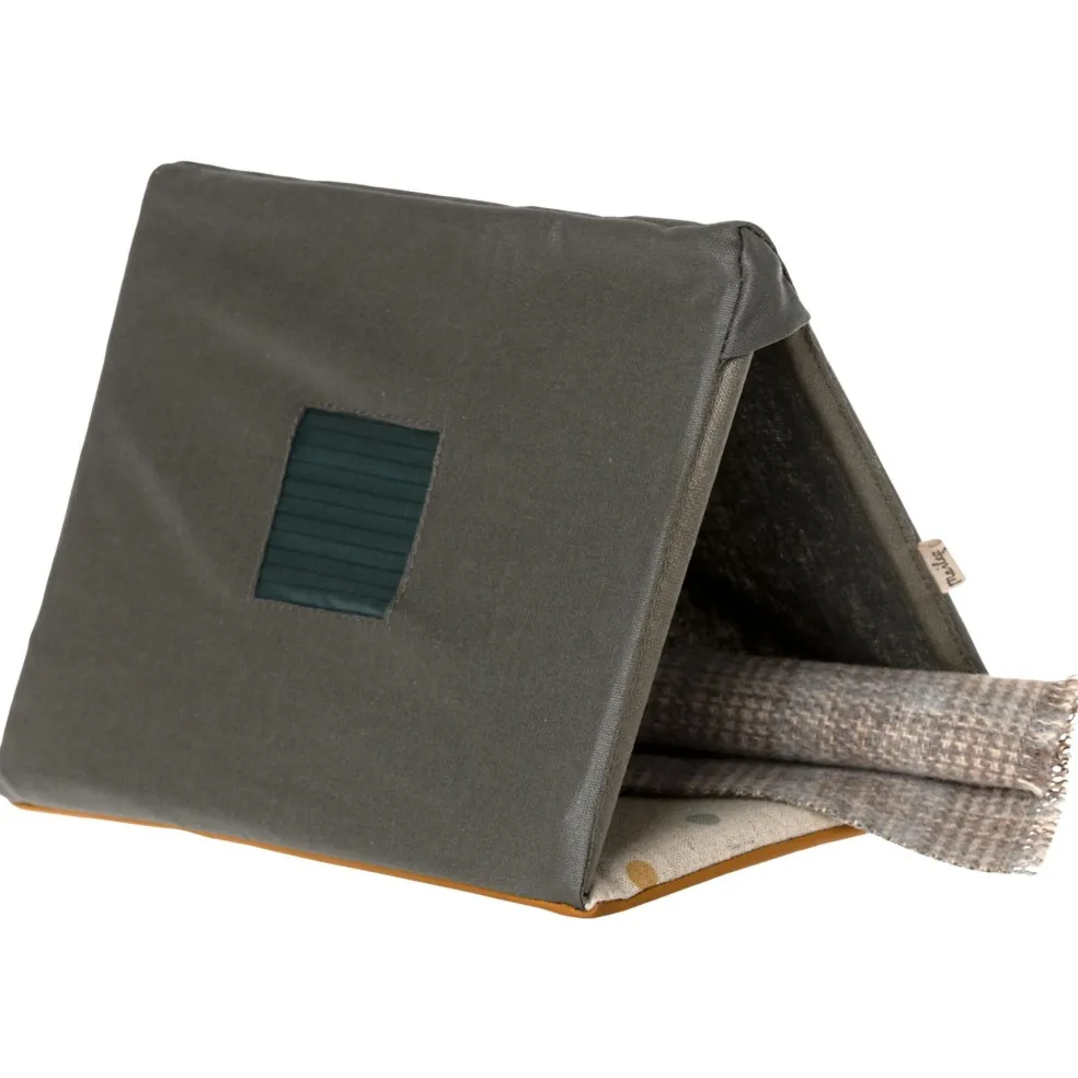 Happy Camper Single Mouse Tent