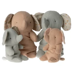 Medium Elephant - Rose