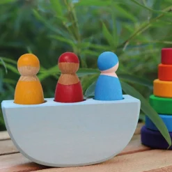 Wooden Boat With 3 Peg Friends