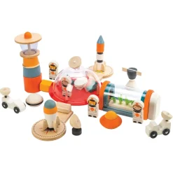 Wooden Life on Mars Play Set