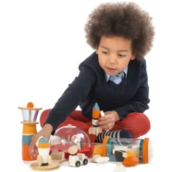 Wooden Life on Mars Play Set