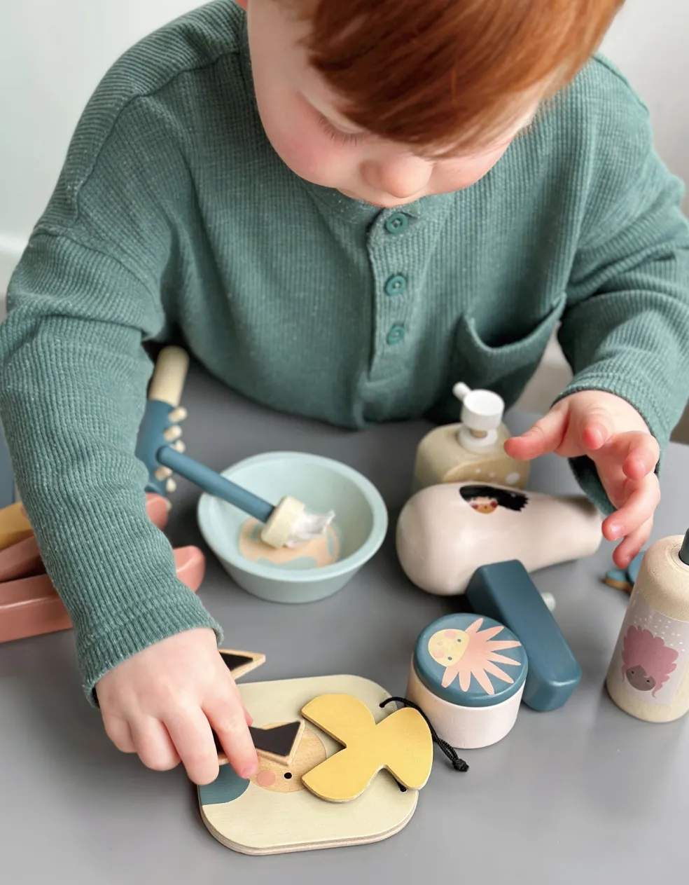 Wooden Play Hair Salon